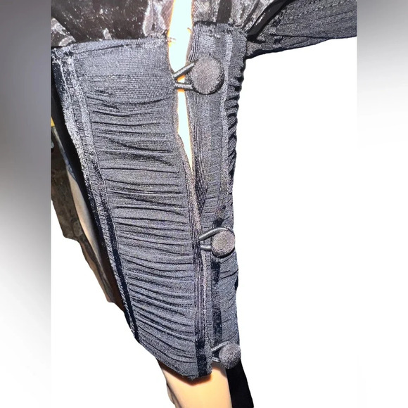 ASOS LUXE ruched chiffon shirt in black size 4 - Picture 9 of 10